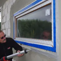 Jak uszczelnić okno tarasowe, aby uniknąć strat ciepła i energii